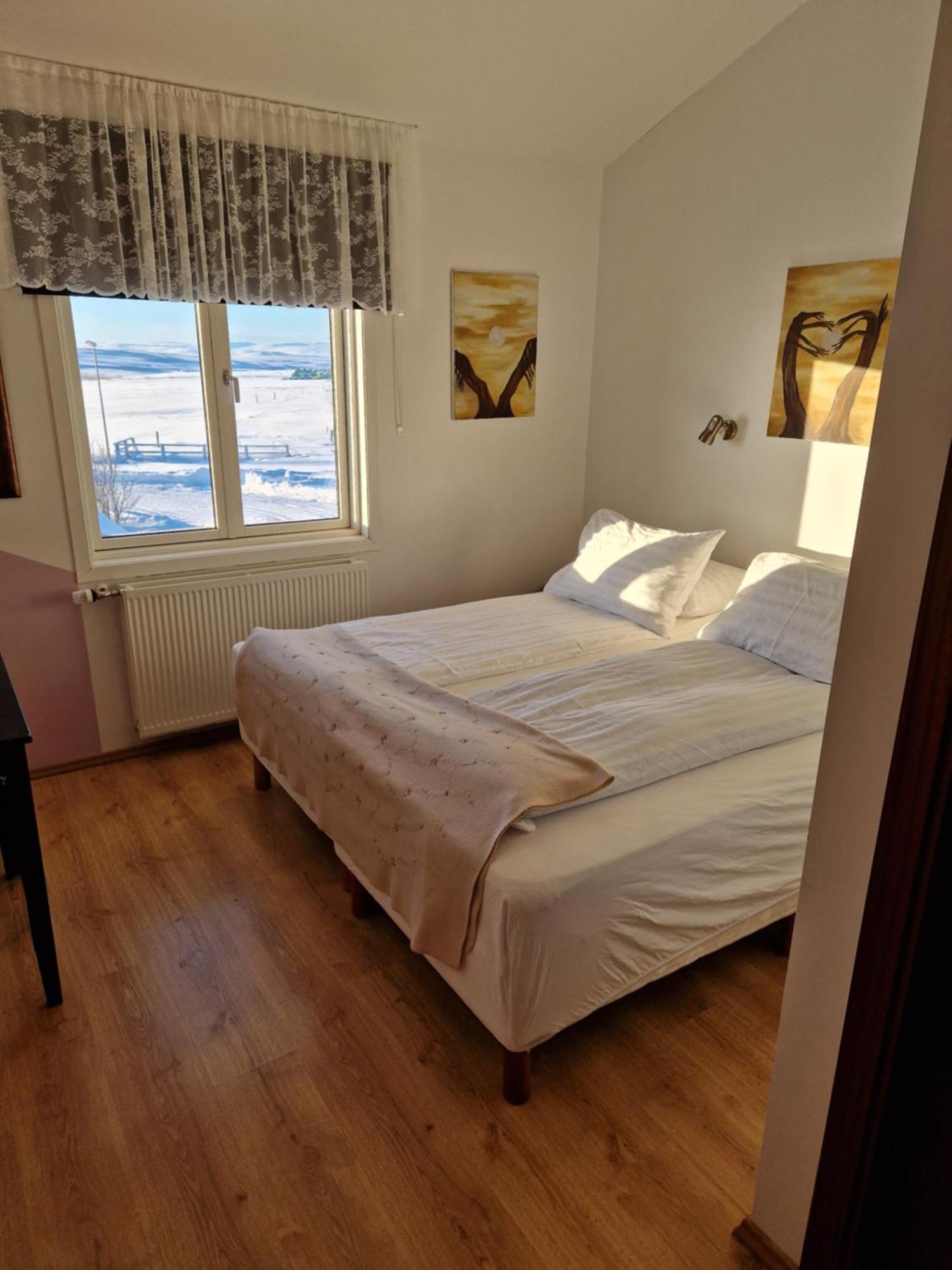 Gauksmyri Guesthouse Lodge Хвамстанги Екстериор снимка