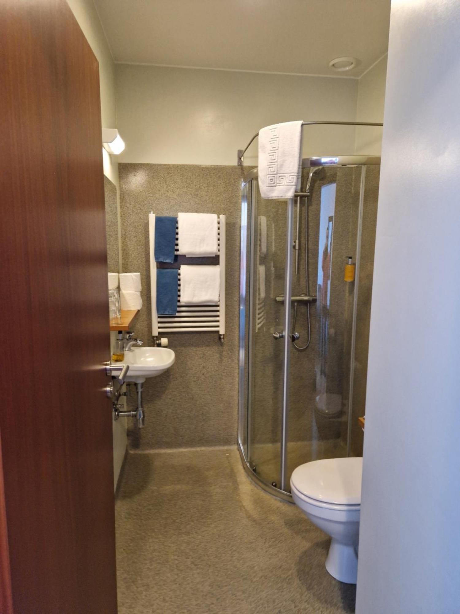 Gauksmyri Guesthouse Lodge Хвамстанги Екстериор снимка