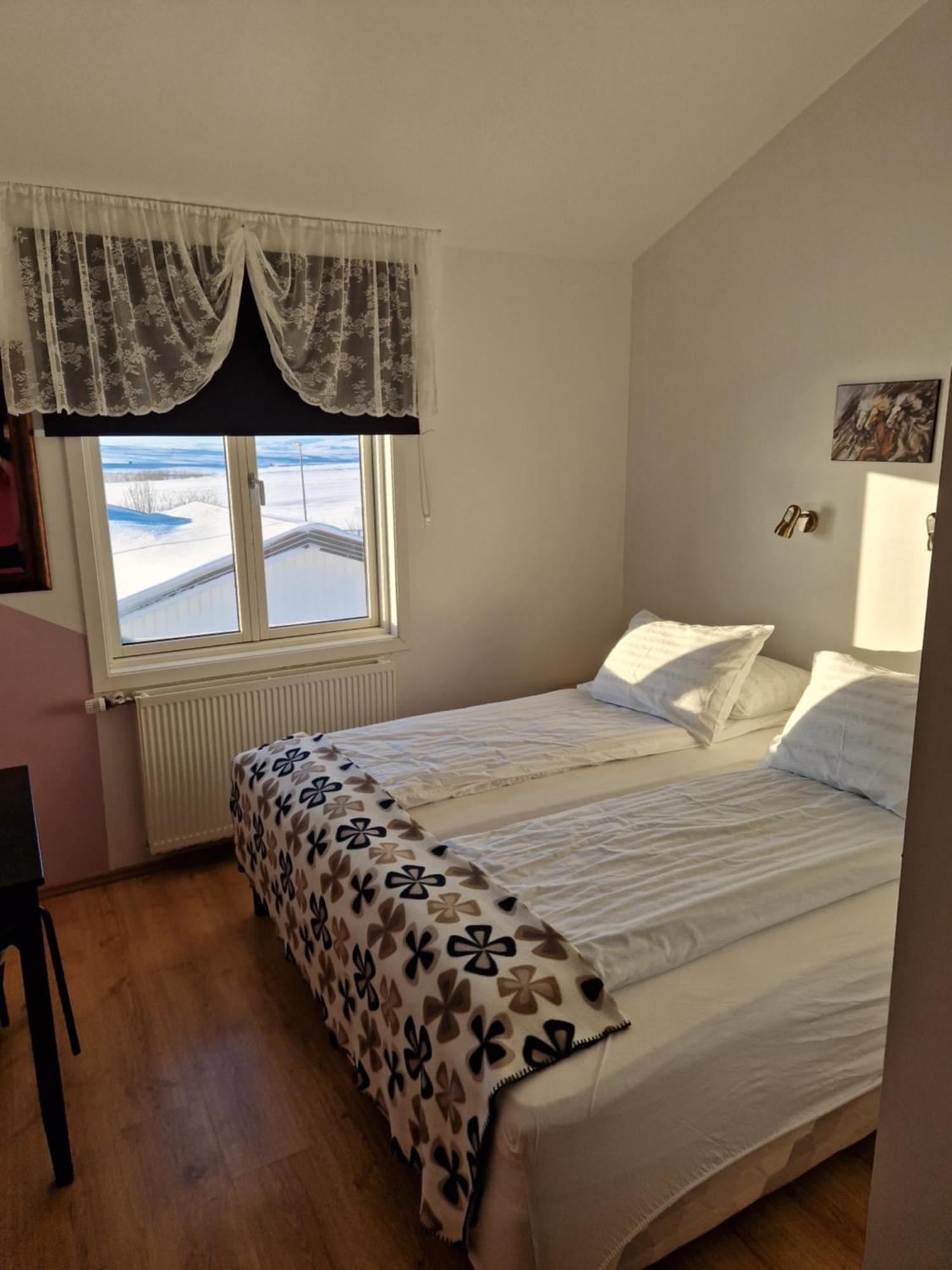 Gauksmyri Guesthouse Lodge Хвамстанги Екстериор снимка