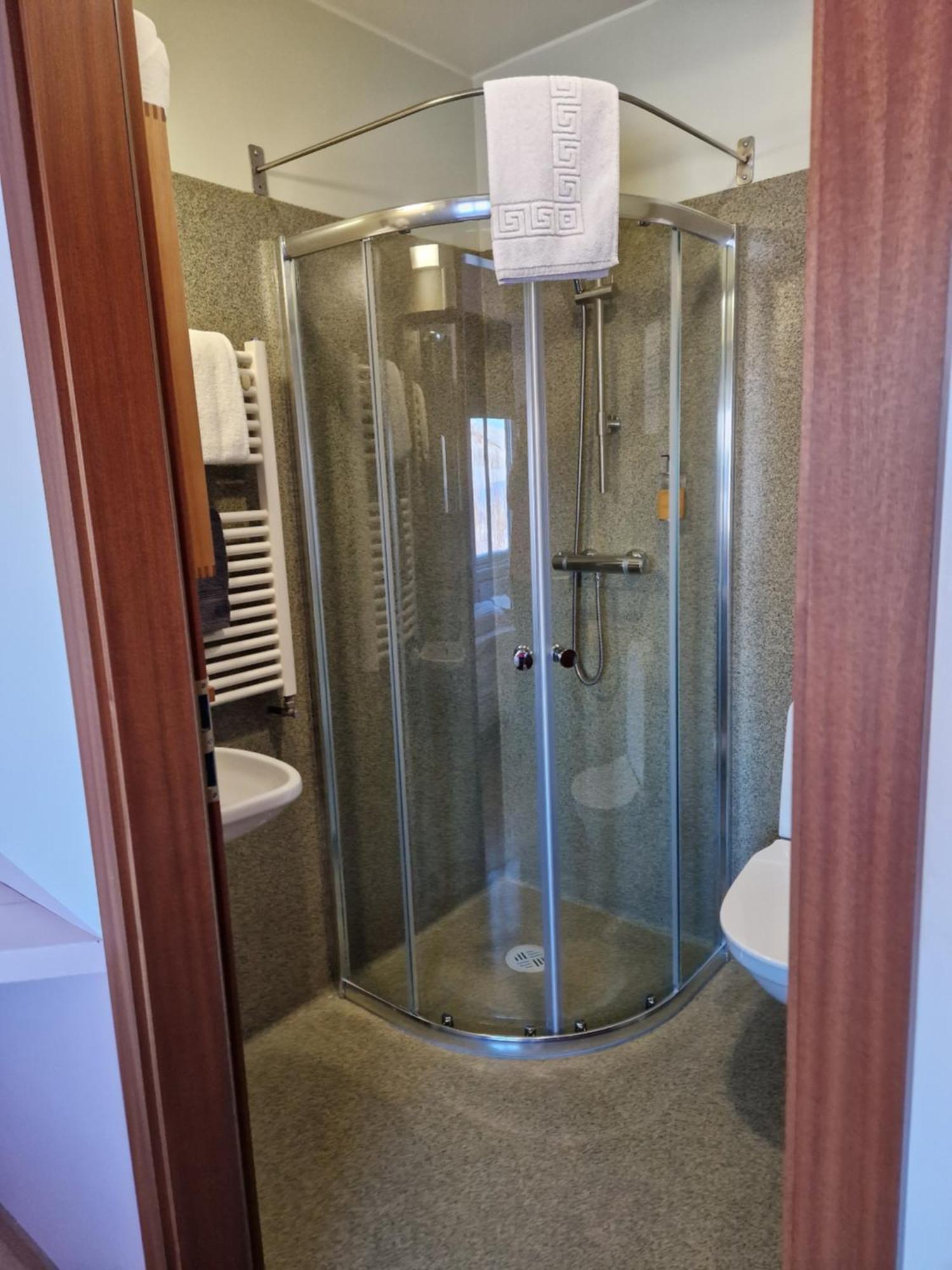 Gauksmyri Guesthouse Lodge Хвамстанги Екстериор снимка