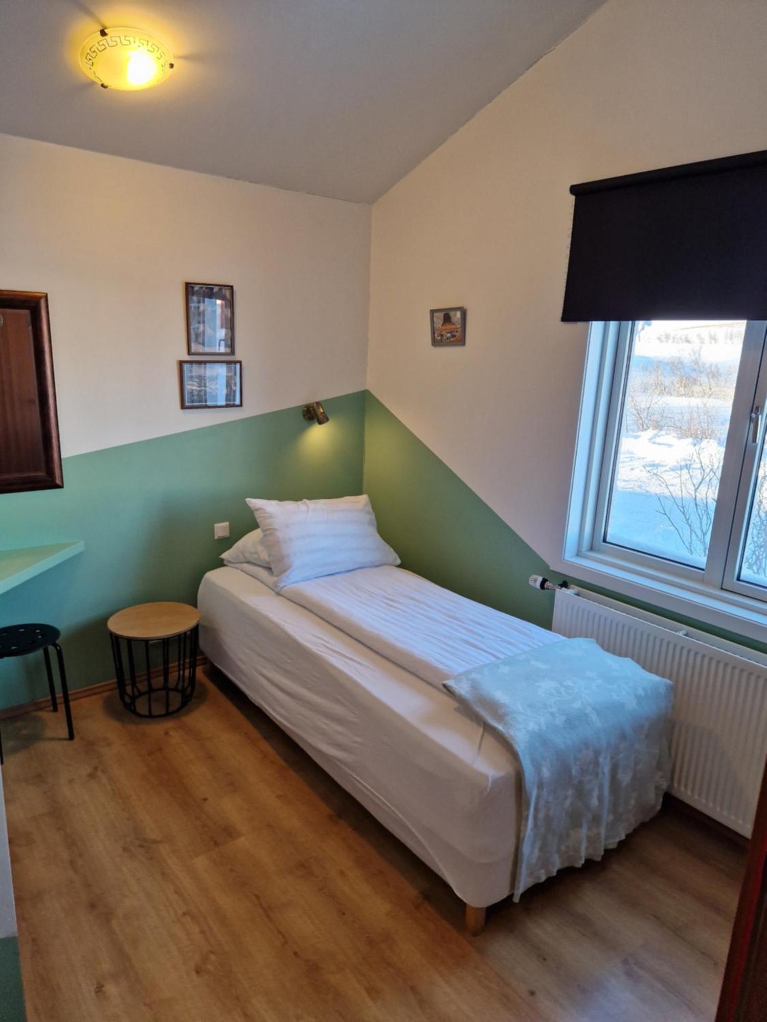 Gauksmyri Guesthouse Lodge Хвамстанги Екстериор снимка